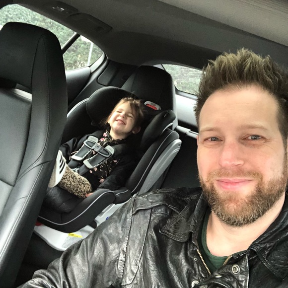 Meet your Posher, Tyler - Picture 3 of 4